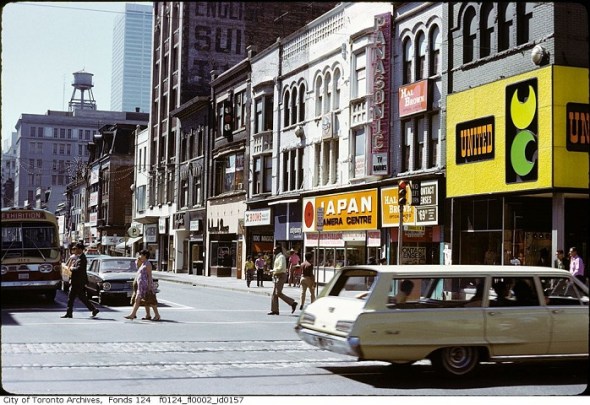 ZP_Corner of Yonge and Dundas, Toronto, 1972, looking south_The buildings on the right side were all demolished to make way for construction of The Eaton Centre which opened in 1977.