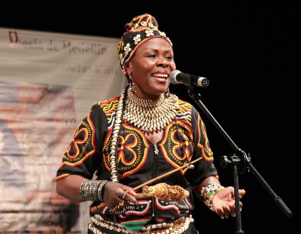 ZP_Werewere Liking reciting at the Festival Internacional de Poesía de Medellín in Colombia_2011