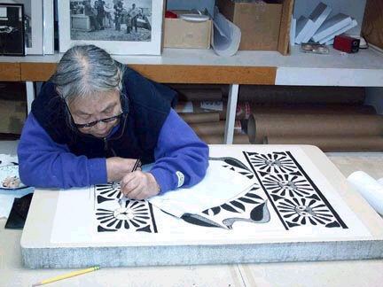 Kenojuak at work on Owl's Treasure in 2002