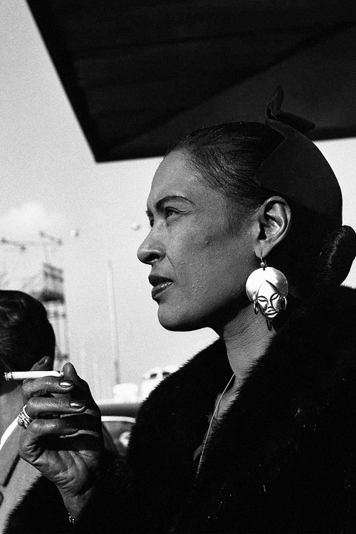 Billy Holiday in 1958_Orly airport, Paris