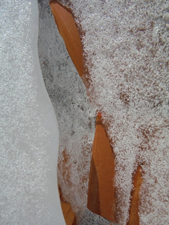 Ice pattern with clay flowerpot shards_January 20th 2016_Toronto