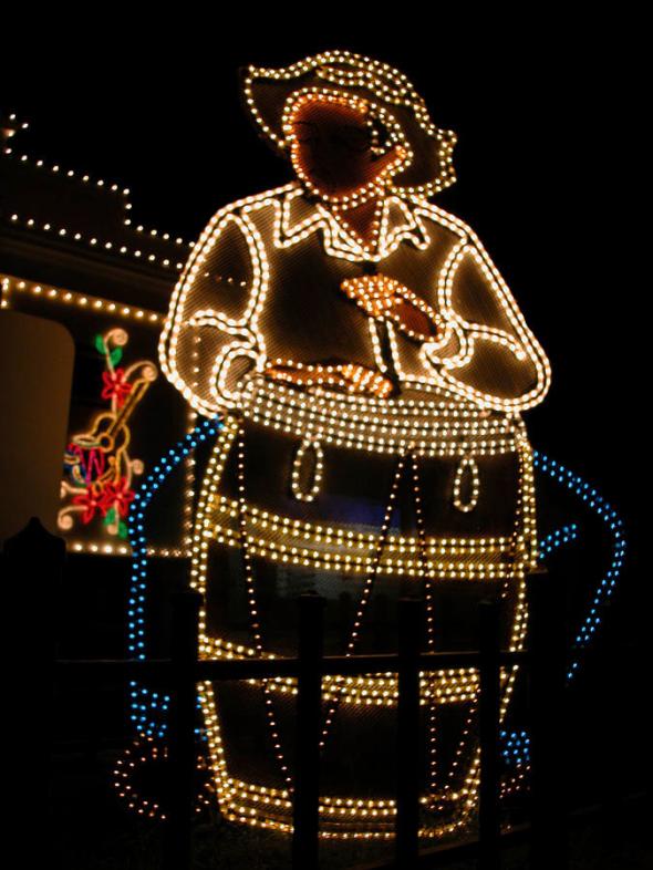 Puerto Rico Conga Man in Lights_copyright 2011 Carlos Reyes, photographer